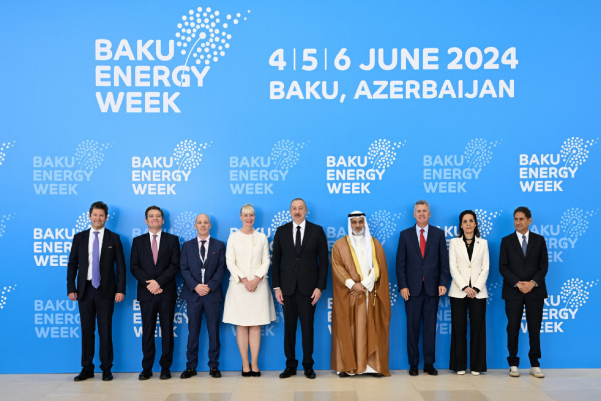 Prezident Bakı Enerji Həftəsi çərçivəsində 29-cu “Caspian Oil&Gas” və 12-ci “Caspian Power” sərgilərinin açılışında çıxış edib  - YENİLƏNİB-2 