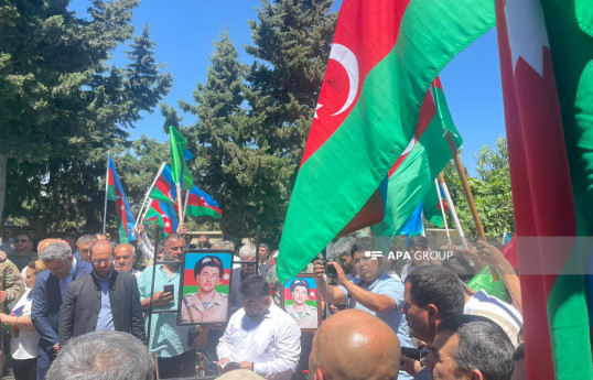 Birinci Qarabağ müharibəsində şəhid olan Rövşən Əliyevin qalıqları Xırdalanda dəfn olunub - FOTO 