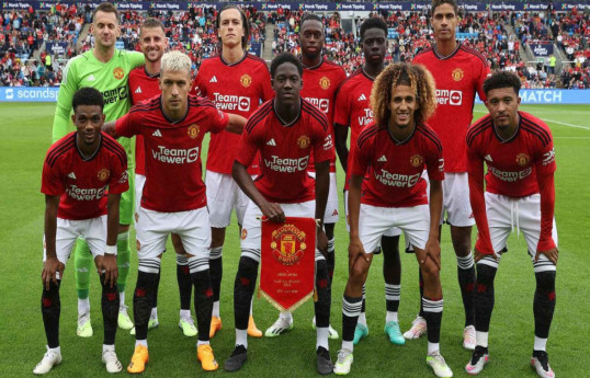 “Mançester Yunayted” 6 futbolçu ilə yolları ayırıb