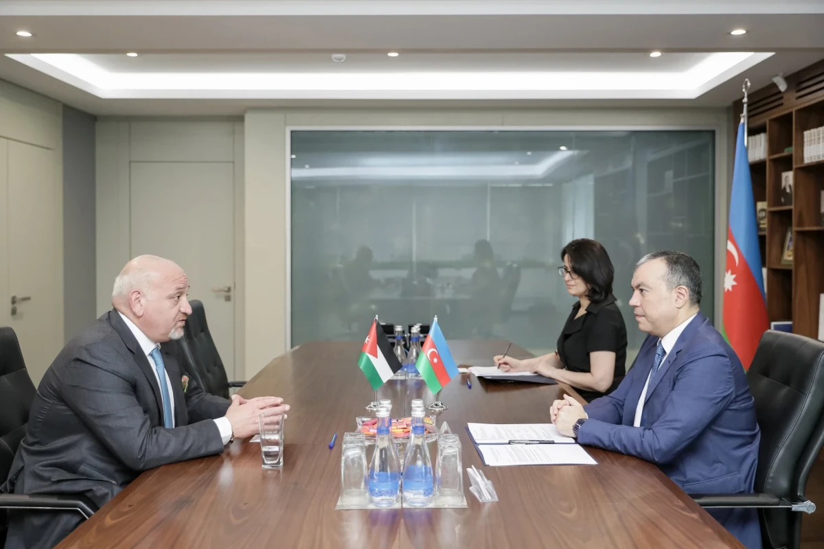 Sahil Babayev İordaniya səfiri ilə görüşüb