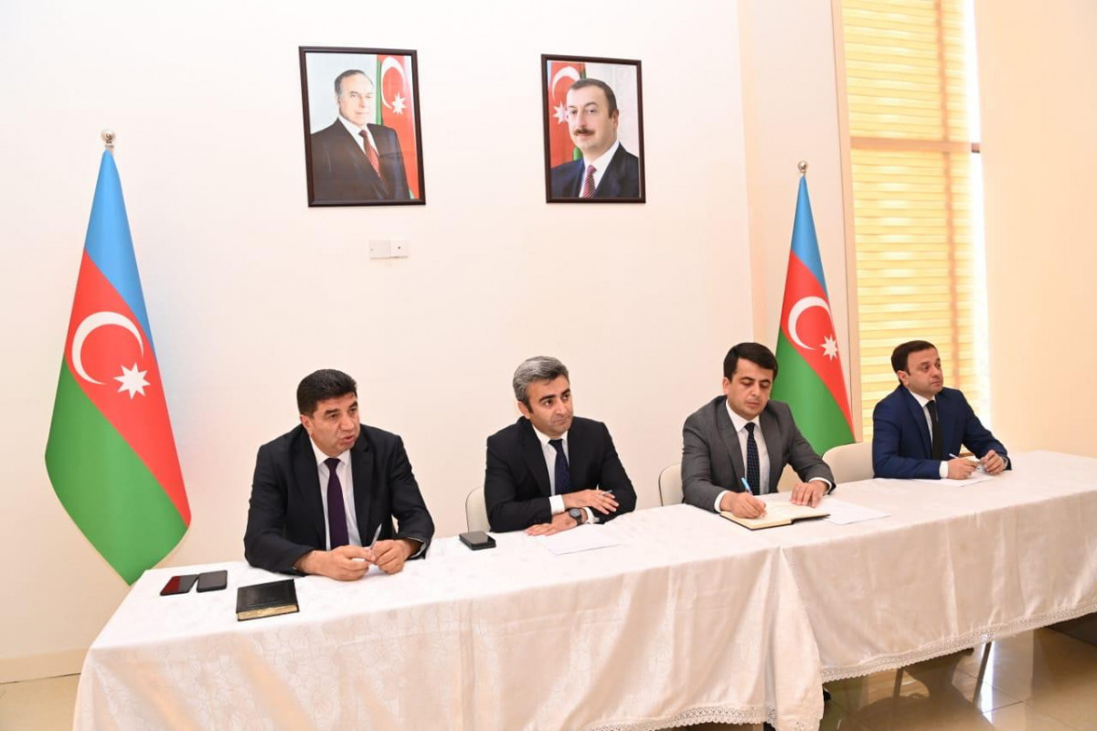 “Azərişıq” Göygöldə sahibkarlarla görüş keçirib