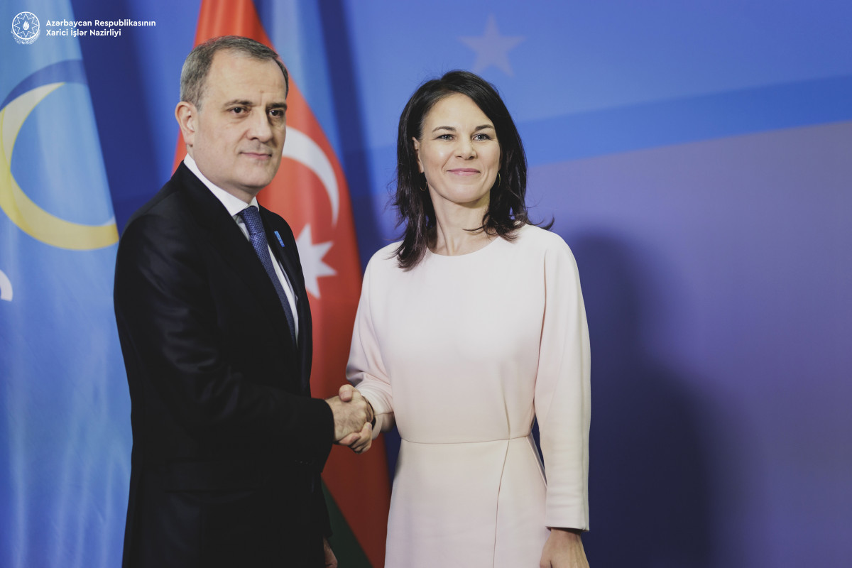 Azərbaycanın xarici işlər naziri Ceyhun Bayramov Almaniyanın xarici işlər naziri Annalena Berbok