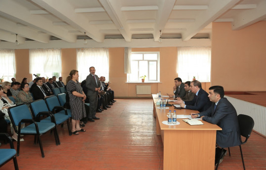 Niyazi Bayramov vətəndaşlarla görüş keçirib