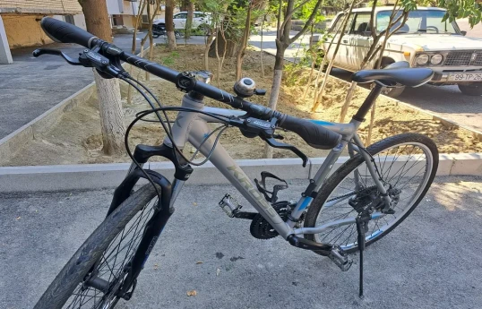 Velosipedini parklanma yerindən kənarda saxlayanlar cərimələnəcək