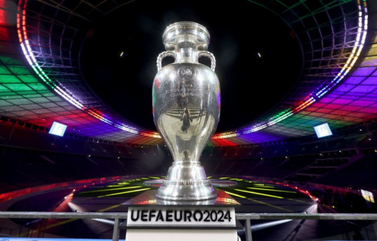Futbol üzrə Avropa çempionatının açılış oyununun hakimləri müəyyənləşib
