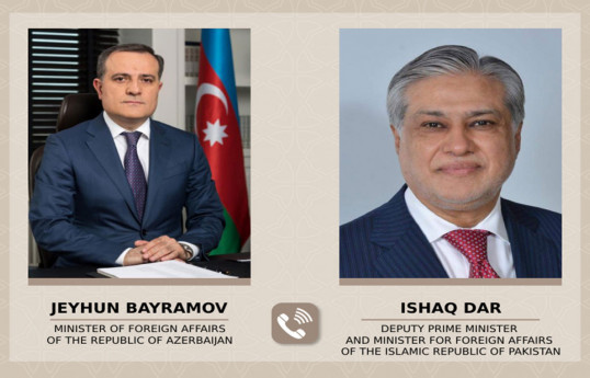 Ceyhun Bayramovun Pakistan XİN rəhbəri ilə telefon danışığı olub