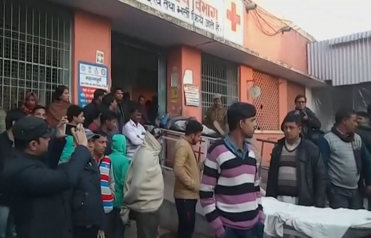 Hindistanda 34 nəfər qaçaq yolla gətirilən spirtli içkidən zəhərlənərək ölüb
