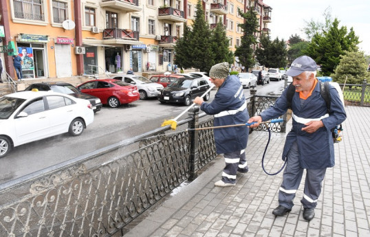 Bakının 550 küçəsi yuyulub