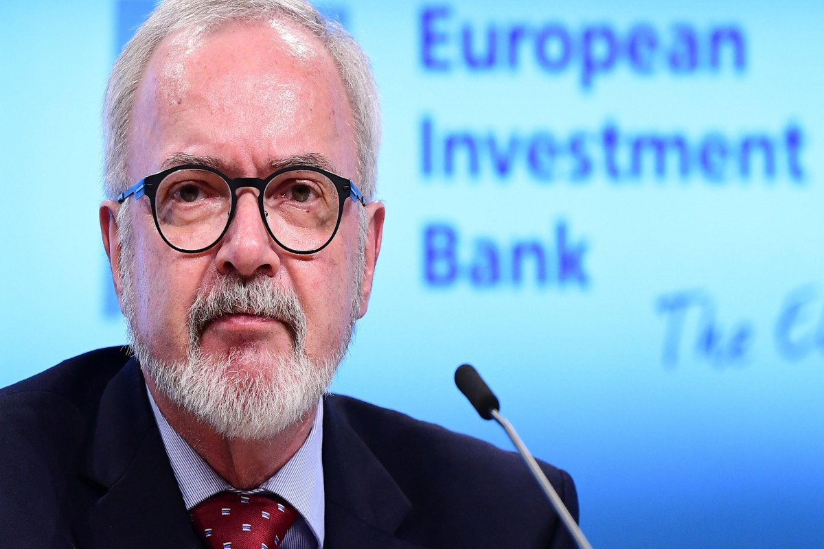 Avropa İnvestisiya Bankının keçmiş prezidenti Verner Hoyer