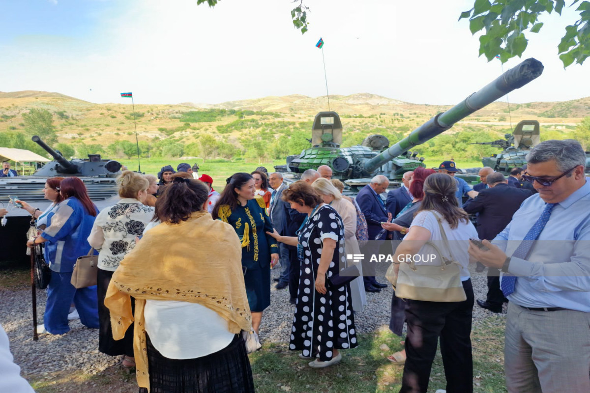 “Azərbaycan QHT-nin Əməkdaşlıq Forumu”nun iştirakçıları Qubadlıda hərbi hissədə olublar - FOTO  - YENİLƏNİB 