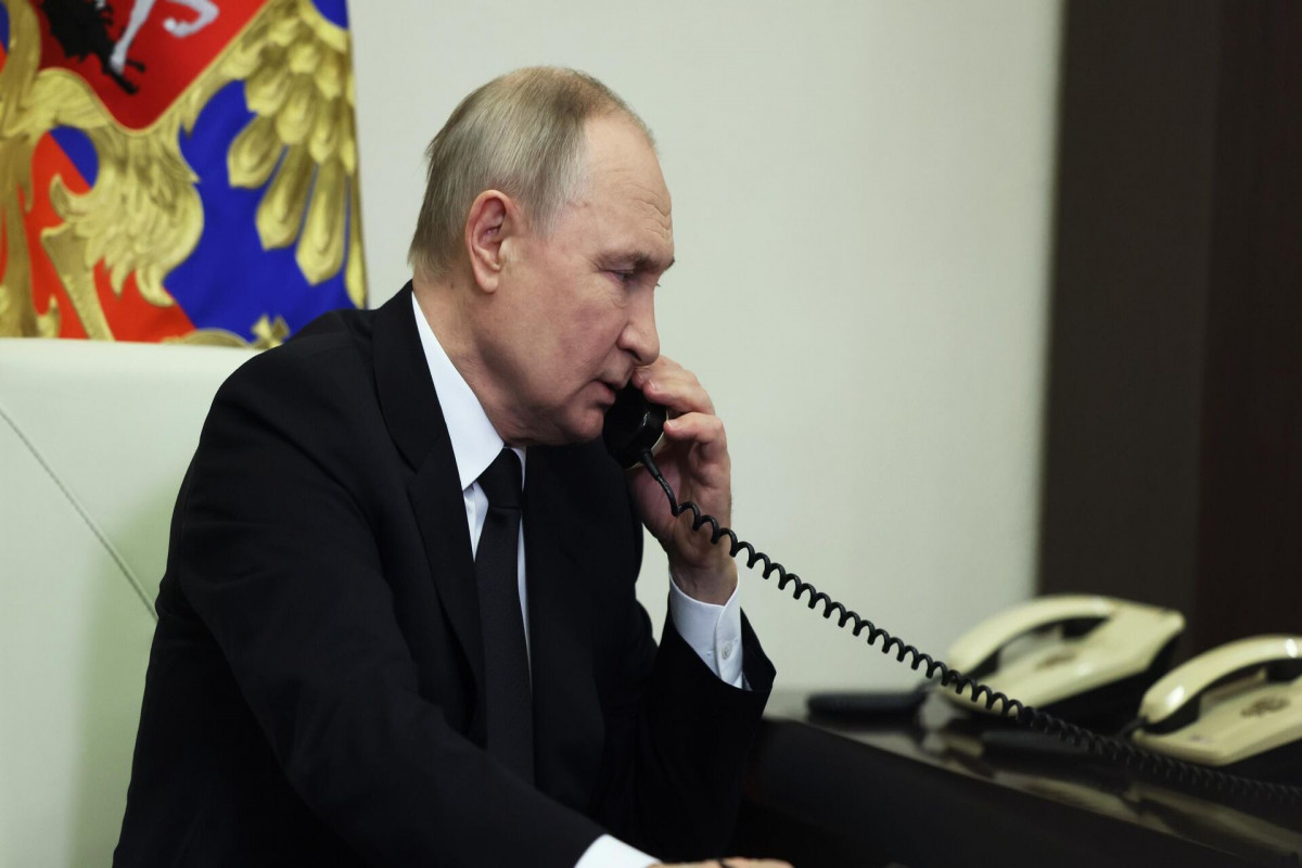 Putin və Möhbər arasında telefon danışığı baş tutub