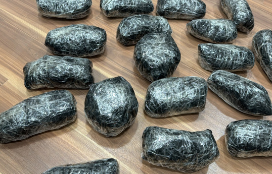 Gəncədə saxlanılan narkokuryerdən 20 kiloqramdan çox heroin aşkarlanıb - FOTO 