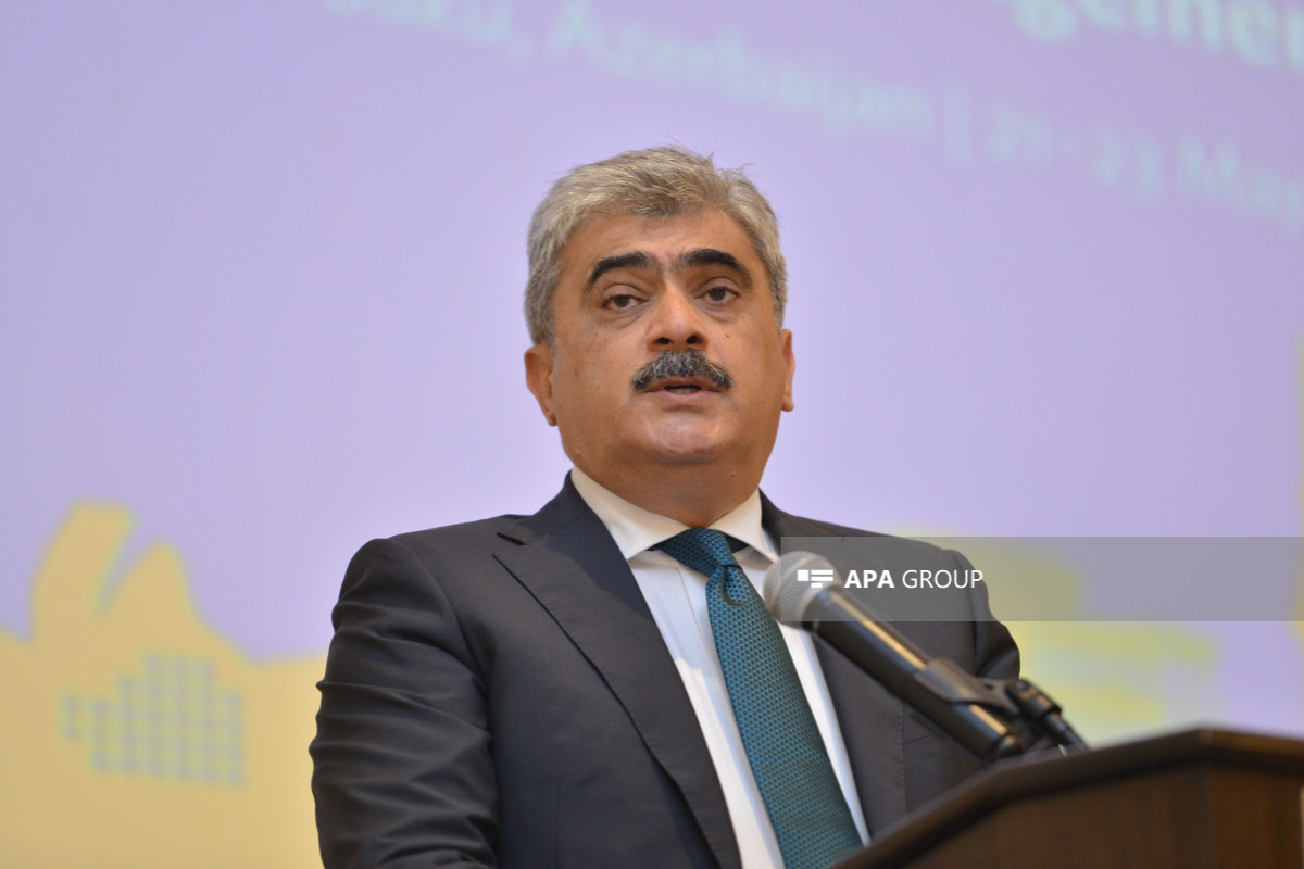 министр финансов Азербайджана Самир Шарифов