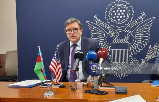Amerika Birləşmiş Ştatları Dövlət katibinin Avropa və Avrasiya məsələləri üzrə köməkçisi Ceyms O’Brayn