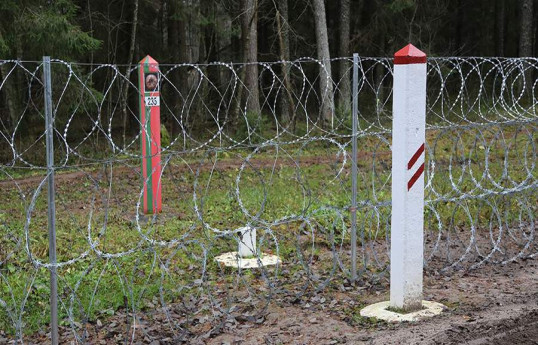 Belarus MN: Ukrayna sərhədə şəxsi heyət və hərbi texnika cəlb etməyə başlayıb