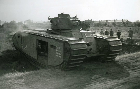 Hindistanda 5 hərbçi tankla dağ çayını keçərkən ölüb