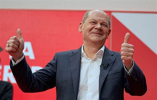 Olaf Şolts
