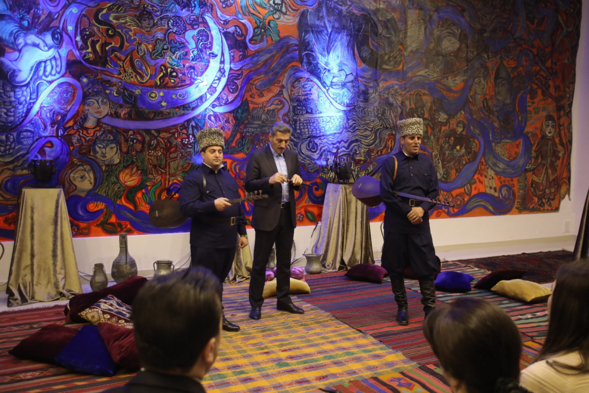 Gəncə Dövlət Filarmoniyasında "Musiqi kimliyimiz" layihəsi baş tutub