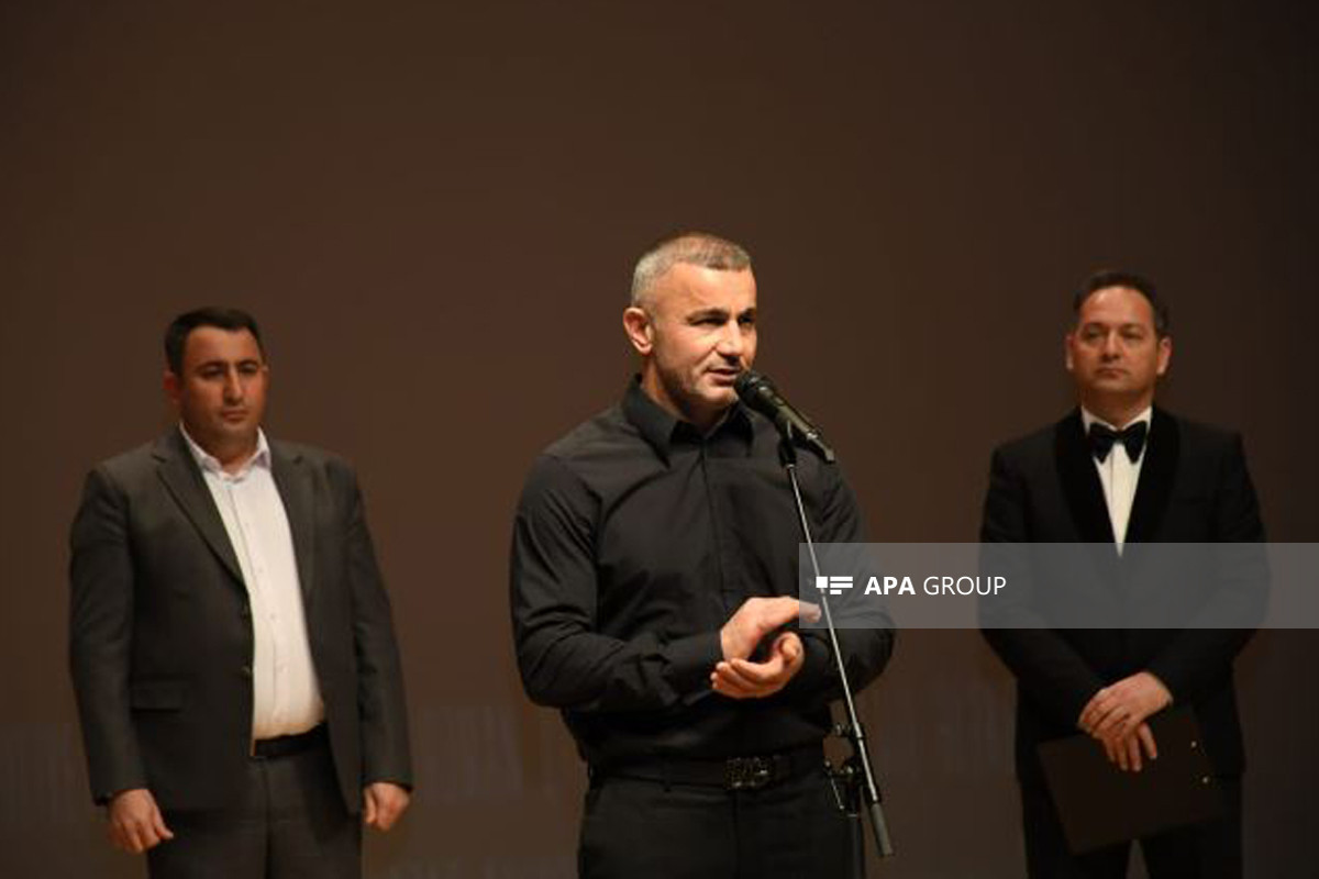 Qurban Qurbanov: Mən hər zaman komandada döyüşçü ruhunu qoruyub saxlamağın tərəfdarıyam - FOTO 