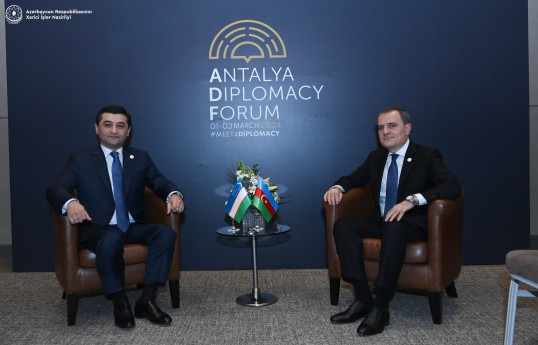 Ceyhun Bayramov Özbəkistan xarici işlər naziri ilə görüşüb