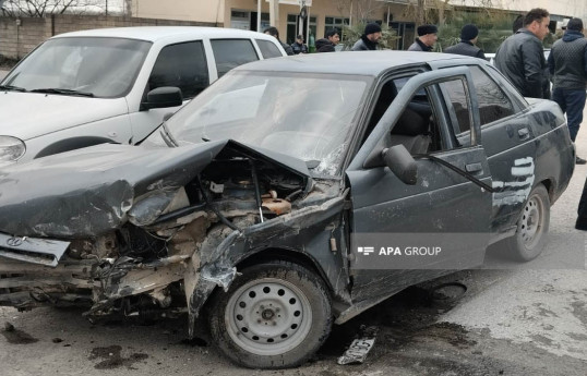 Xaçmazda minik avtomobilləri toqquşub, yaralılar var - FOTO 