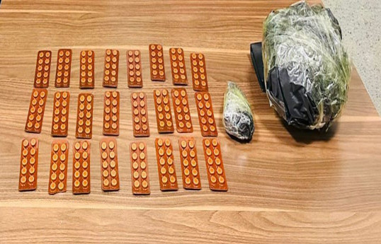 Cəbrayıl polisi narkotiklərin qanunsuz dövriyyəsi ilə məşğul olan 2 nəfəri saxlayıb