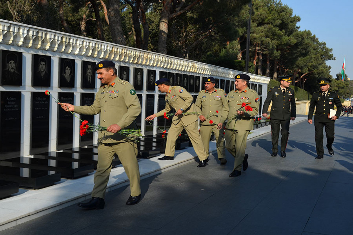 Azərbaycan-Pakistan hərbi əməkdaşlığı müzakirə olunub
