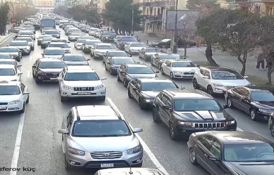 Bakıda sıxlıq müşahidə edilən yollar - SİYAHI 