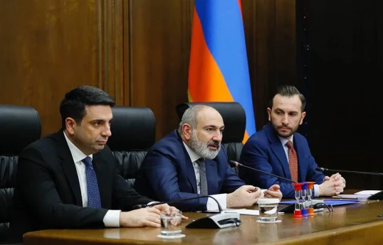 KİV: Ermənistan Aİ üzvlüyünə namizəd olmaq üçün payıza qədər müraciət edə bilər
