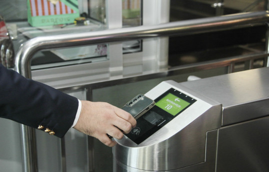 Metroda QR bilet istifadəçilərinin sayı artıb