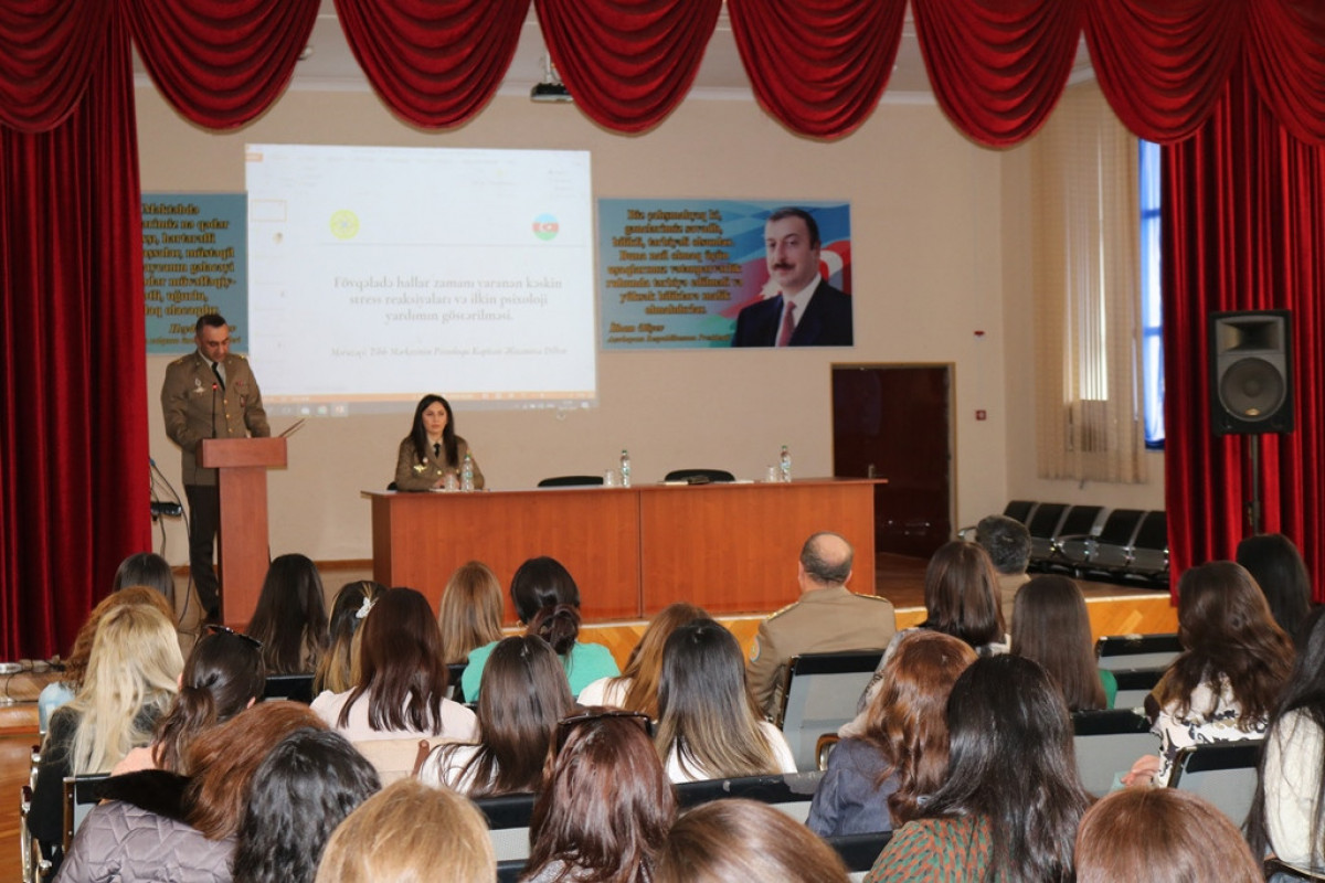 Təhsil və tibb müəssisələrinin psixoloqları üçün seminar keçirilib