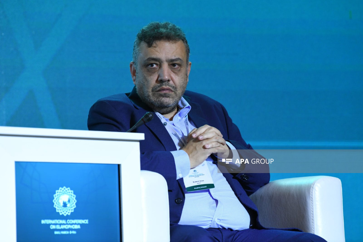 Professor: İslamofobiya siyasi-ideoloji məqsəd üçün uydurulmuş bir məfhumdur