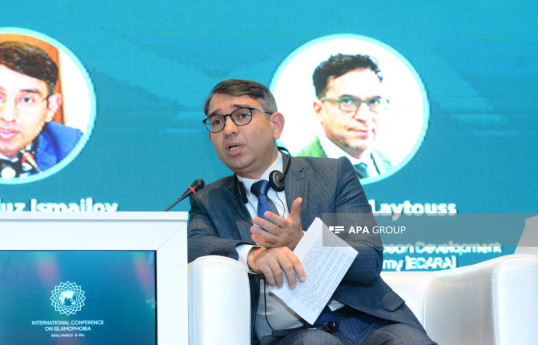 Gündüz İsmayılov: Fransada islamofobik düşüncənin 80 faizi qadınlara yönəlikdir
