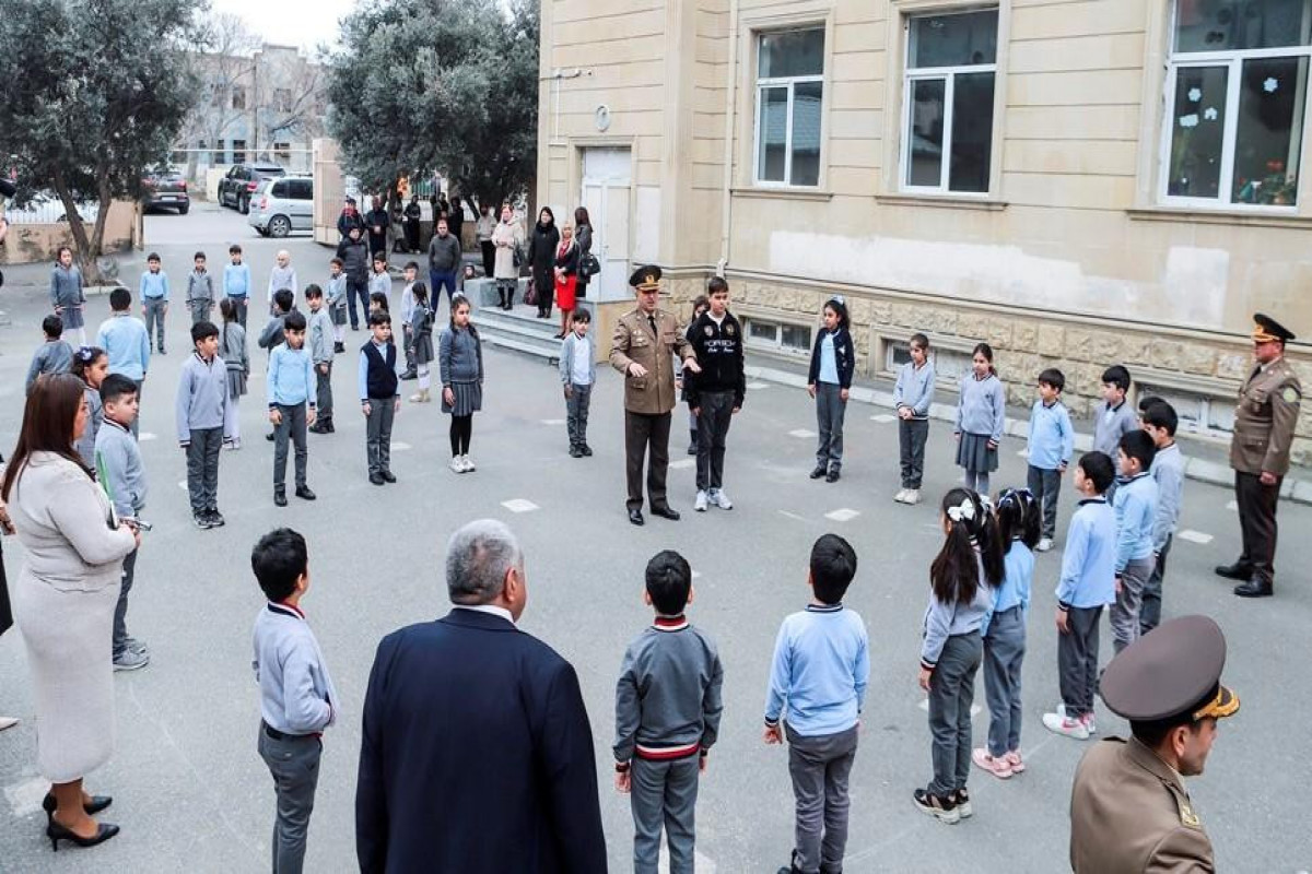 Fövqəladə hallarda davranış qaydaları ilə bağlı tədbirlər keçirilib