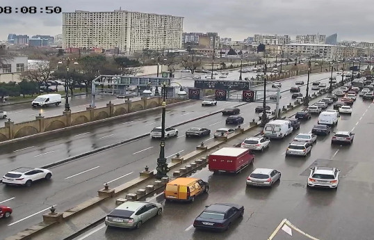 Bakıda sıxlıq olan yollar - SİYAHI 