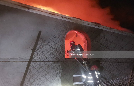 Bakının Sabunçu rayonunda birmərtəbəli evdə yanğın olub