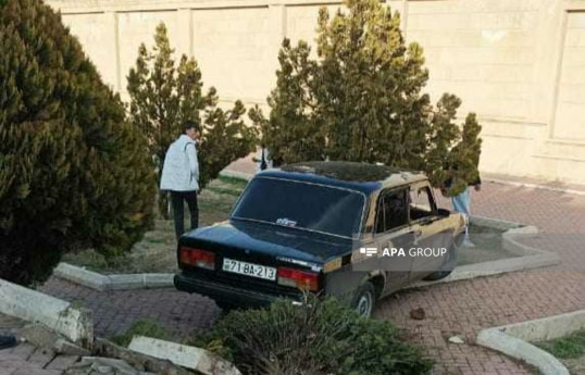 Naxçıvanda avtomobil dirəyə çırpılıb, xəsarət alan var - FOTO 