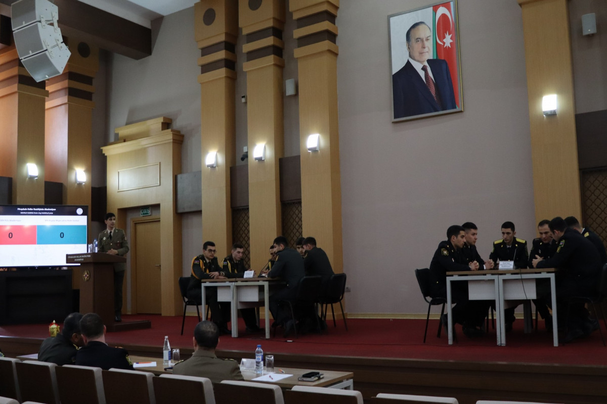 Xüsusi təyinatlı ali məktəblərin kursantları arasında intellektual yarış keçirilib