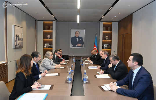 Ceyhun Bayramov Yunanıstan XİN başçısının müavinini qəbul edib