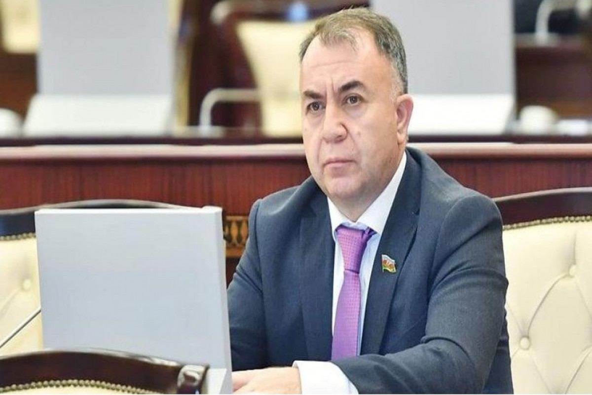 Millət vəkili: Əhaliyə çatdırılan su “moyka”larda israf olunur