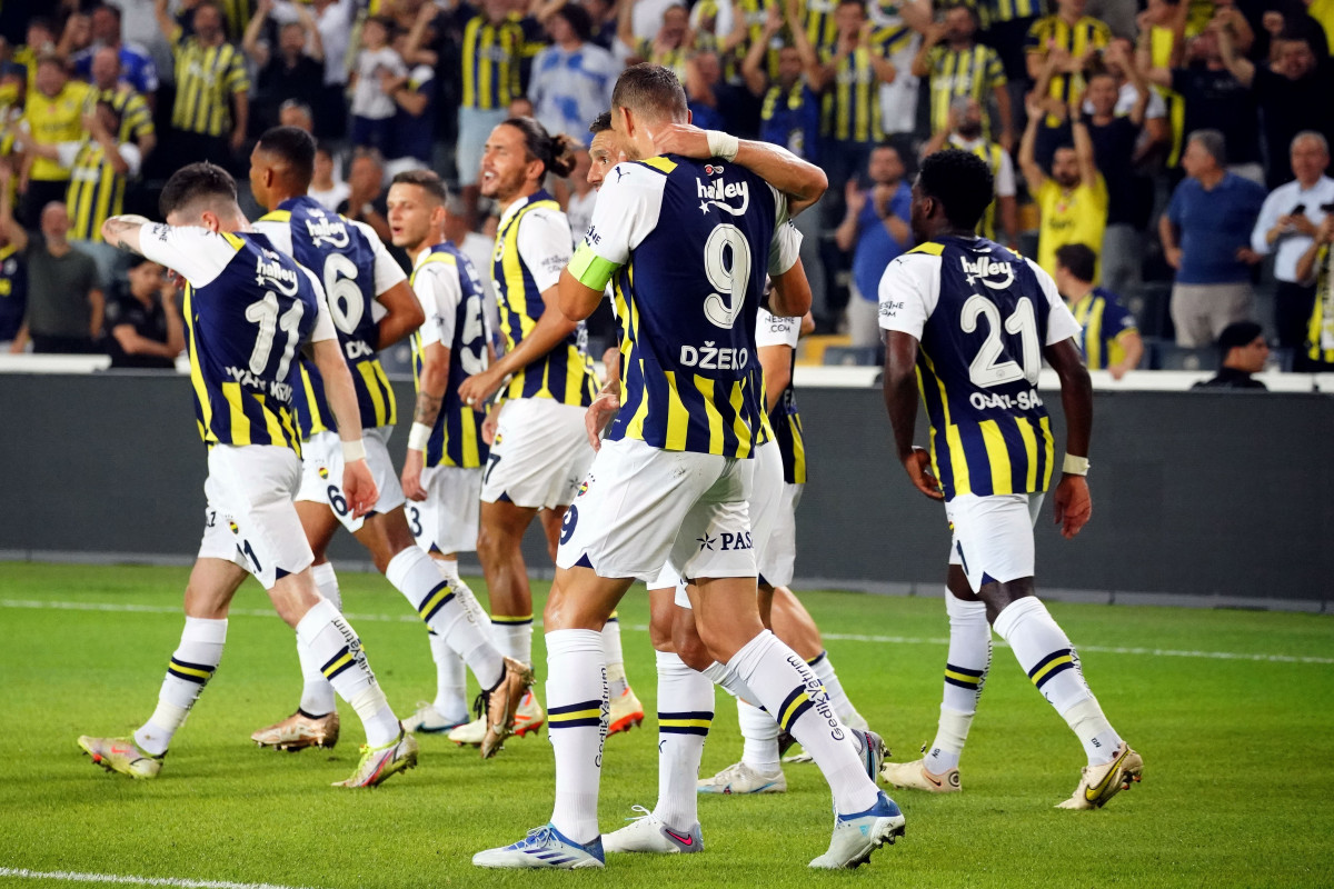 "Fənərbaxça" UEFA Konfrans Liqasının 1/4 final mərhələsinə yüksəlib