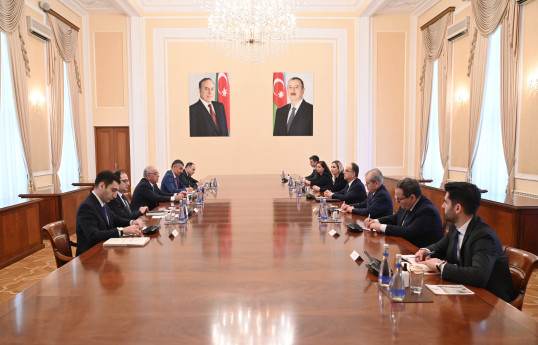 Əli Əsədov Albaniya Prezidenti ilə görüşüb