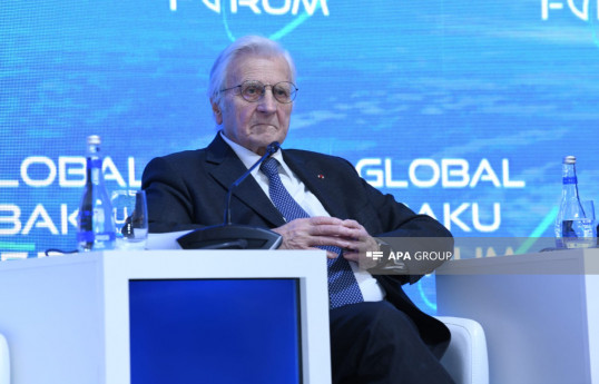 Avropa Mərkəzi Bankının sabiq prezidenti: Dünya qlobal maliyyə böhranı təhlükəsi ilə üzləşib