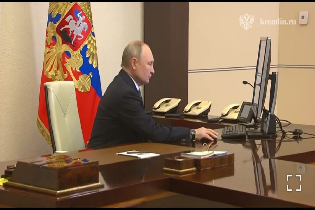 Vladimir Putin prezident seçkilərində səs verib  - VİDEO 