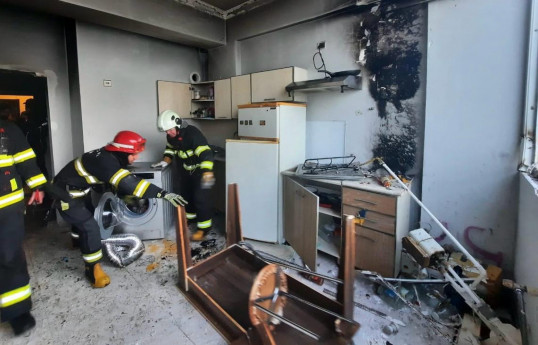 Masazırda yaşayış binasında yanğın baş verib - FOTO 