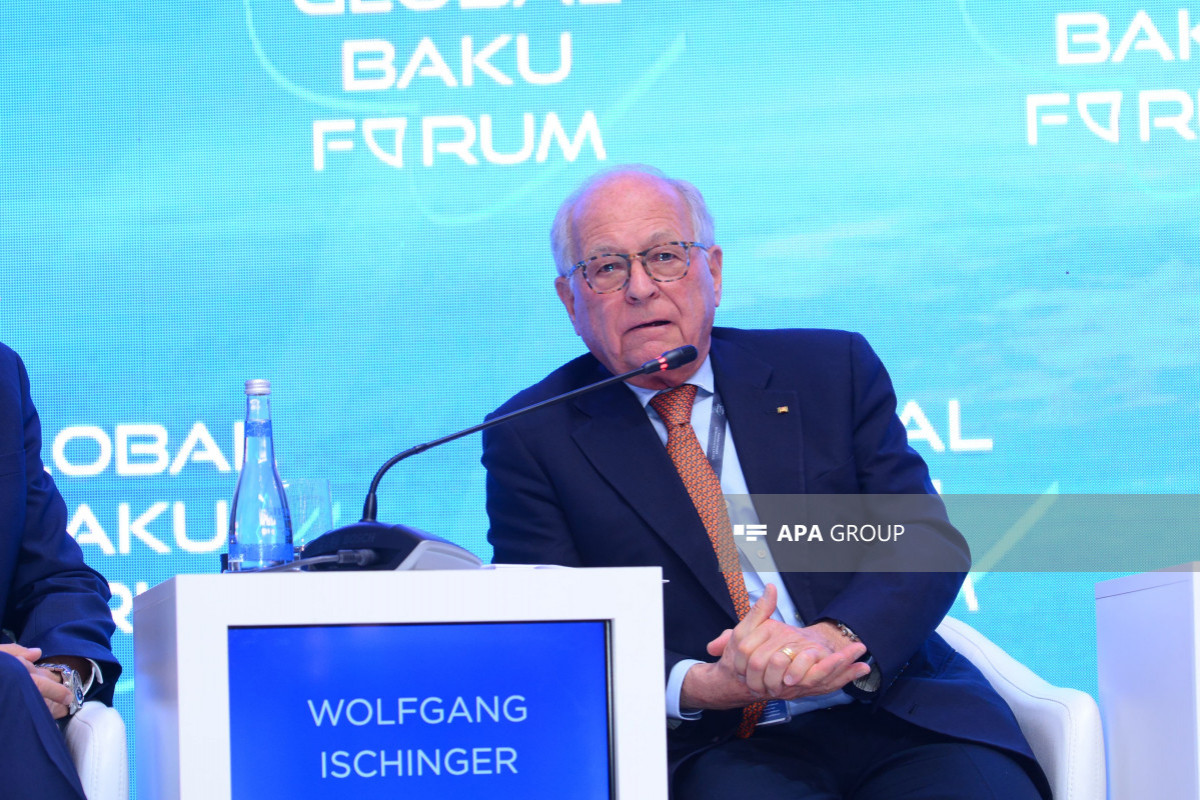 Volfqanq İşinger: Avropa İttifaqına qəbul prosesi sadələşdirilməlidir