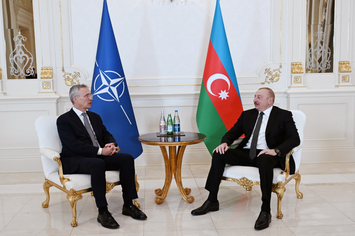 Azərbaycan Prezidentinin NATO Baş katibi ilə təkbətək görüşü olub - FOTO  - YENİLƏNİB 