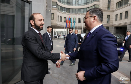Ermənistan və Qazaxıstan XİN başçıları İrəvanda görüşüb