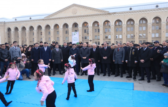 Gəncədə Novruz bayramı münasibətilə el şənliyi keçirilib