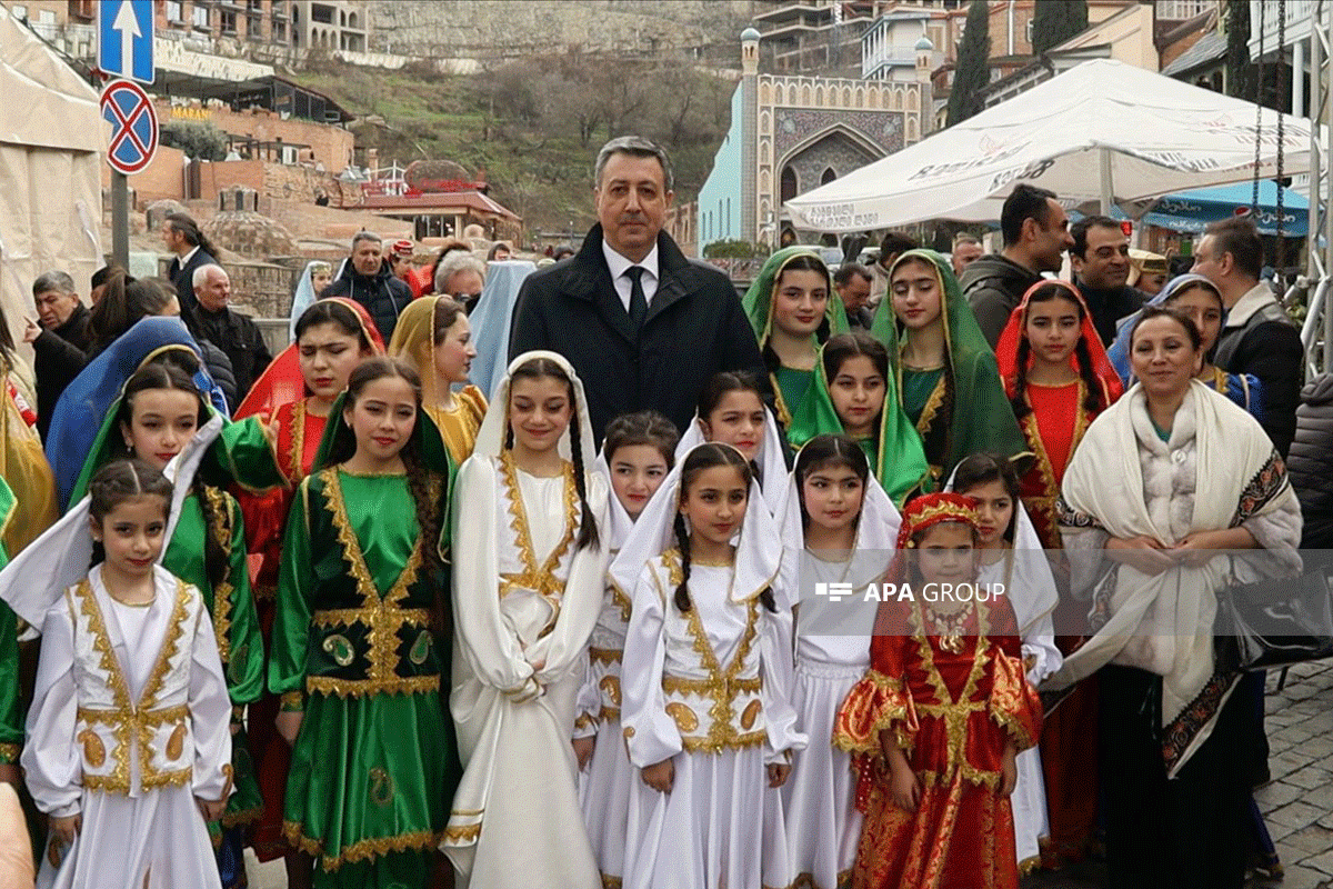 Tbilisinin mərkəzində təntənəli Novruz şənliyi keçirilib  - FOTO 